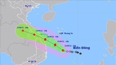 Áp thấp nhiệt đới đang mạnh lên thành bão, hướng vào các tỉnh Trung Trung Bộ