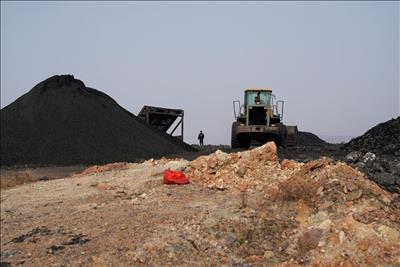 Trung Quốc: Sản lượng than đạt 12 triệu tấn một ngày