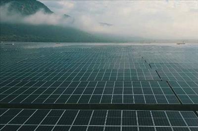 Nhà máy điện mặt trời 3.000 tỷ Sao Mai Solar PV1 đi vào hoạt động