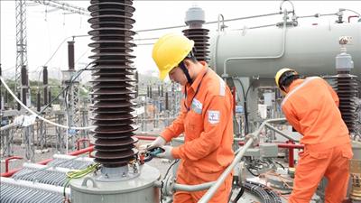Miễn phí lắp đặt dây dẫn điện sau công tơ cho khách hàng tại Hà Nội