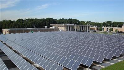 PV Power hợp tác đầu tư năng lượng sạch