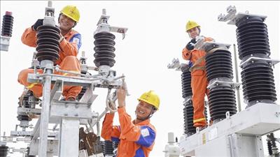 Sản lượng điện thương phẩm tháng 7/2020 của EVNNPC đạt 7,276 tỷ kWh