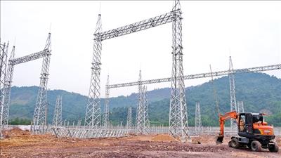Kiểm tra tiến độ công trình xây dựng TBA 220kV Sơn Động và đấu nối