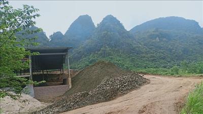 Tân Kỳ (Nghệ An): Nhà máy gạch ngang nhiên sản xuất trái phép