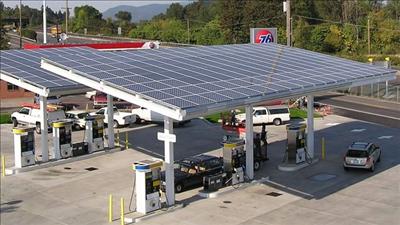 Total khánh thành trạm bán lẻ xăng dầu thứ 1.000 chạy điện mặt trời