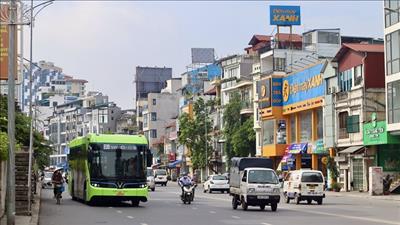 Kiến nghị thí điểm 9 tuyến xe buýt điện tại Hà Nội