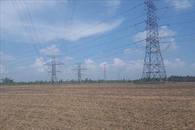 Vận hành đường dây 500 kV Vĩnh Tân - rẽ Sông Mây - Tân Uyên 
