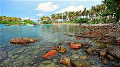 Kiên Giang: Quần đảo Bà Lụa biển đẹp, dừa soi bóng, cá tôm tươi rói
