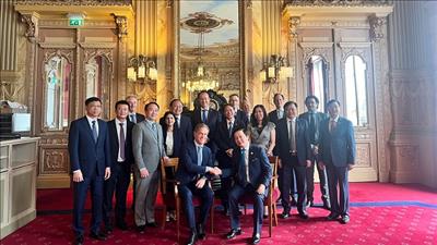 Phó Thủ tướng Trần Hồng Hà trao đổi về hợp tác môi trường, khí hậu với Hà Lan