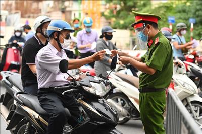 Dự kiến 6 nhóm được cấp giấy đi đường tại Hà Nội từ ngày 6/9