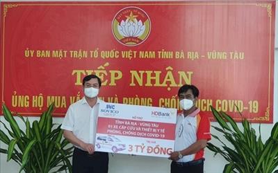 Bà Rịa – Vũng Tàu: HDBank tặng xe cứu thương cùng thiết bị y tế gần 3 tỷ đồng chống dịch
