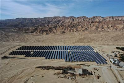 Israel: Người dân sử dụng công nghệ mới để tích trữ năng lượng Mặt Trời 