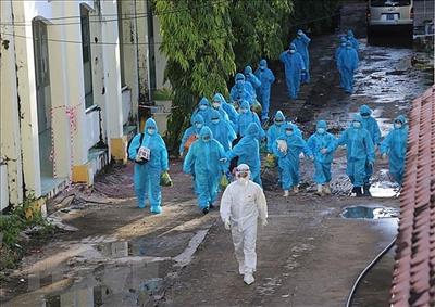 Việt Nam ghi nhận hơn 9.000 người tử vong vì dịch COVID-19