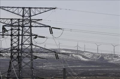 Trung Quốc tìm cách giải quyết các vấn đề do hạn chế điện, giá nguyên liệu thô