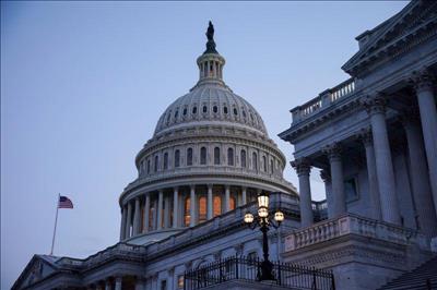 Thượng viện Mỹ vừa được phê chuẩn gói hạ tầng trị giá 1.000 tỷ USD