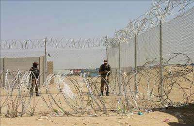 Hàng nghìn người mắc kẹt khi cửa khẩu Afghanistan-Pakistan vẫn đóng cửa