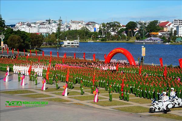 Lực lượng Công an Việt Nam: Sức khỏe dồi dào, nghiệp vụ tinh nhuệ 