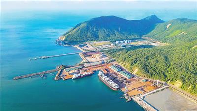 Hà Tĩnh thực hiện tốt mục tiêu kép; duy trì phát triển công nghiệp, xây dựng