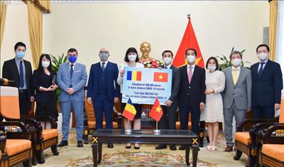 Chính phủ Romania tặng 300.000 liều vaccine ngừa COVID-19 cho Việt Nam