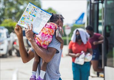Bị trục xuất khỏi Texas, người Haiti trở về than thở vì giấc mơ Mỹ đã mất