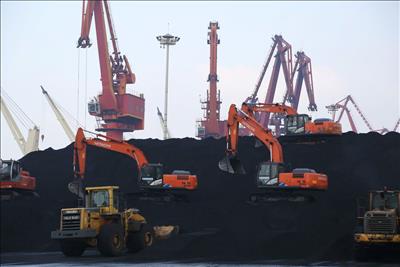 Trung Quốc: Nhập khẩu than đạt đỉnh điểm năm 2021
