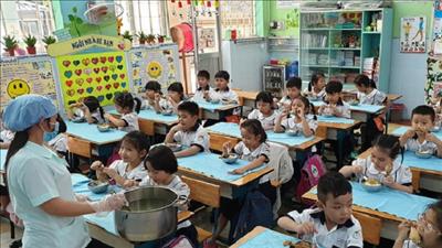 Hà Nội tiếp tục nâng cao chất lượng sức khỏe học đường