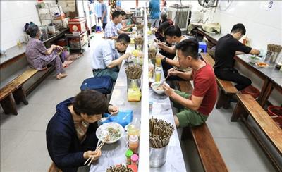 Thái Bình: Ngày 15/9, cho phép các trường tổ chức ăn bán trú cho học sinh