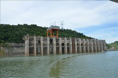 Bộ TN&MT: Hạn chế tình trạng thiếu nước trên lưu vực sông Hồng
