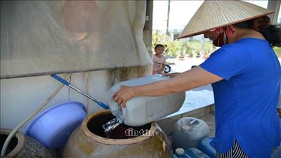 Hỗ trợ 25 máy lọc nước cho 5 tỉnh đồng bằng sông Cửu Long