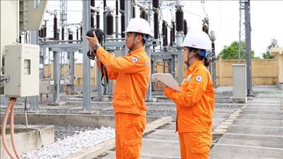 Sản lượng điện thương phẩm năm 2024 của EVNNPC lớn nhất trong các Tổng công ty phân phối