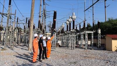Đóng điện dự án xuất tuyến 110kV sau trạm biến áp 220kV Bắc Quang