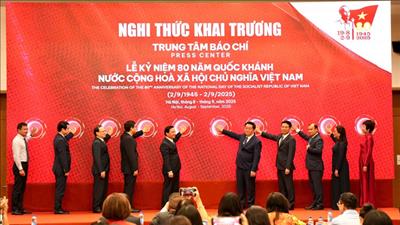 Khai trương Trung tâm Báo chí Lễ kỷ niệm 80 năm Quốc khánh
