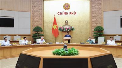 Thủ tướng: Ban hành 28 nghị định về phân cấp, phân quyền, phân định thẩm quyền chậm nhất ngày 15/6