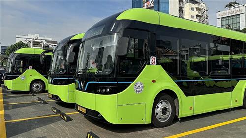 TPHCM đưa thêm 58 xe buýt điện vào khai thác