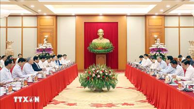 Bộ Chính trị làm việc với Ban Thường vụ Đảng ủy Chính phủ