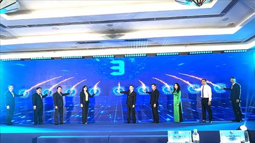 Công bố Chương trình chuyển đổi số tiểu thương chợ truyền thống