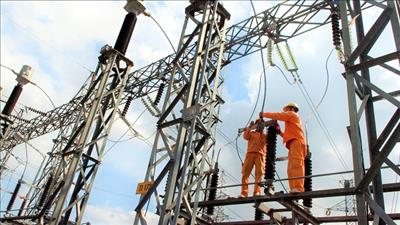 Bộ Công Thương: Việc cung cấp điện trong năm 2022 cơ bản sẽ được đảm bảo 