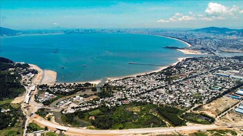 Triển khai thực hiện quyết định về thành lập Khu thương mại tự do Đà Nẵng
