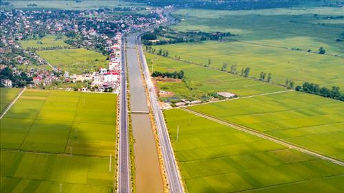 Ra mắt sổ tay hướng dẫn công tác quản lý đất đai khi thực hiện chính quyền địa phương 2 cấp