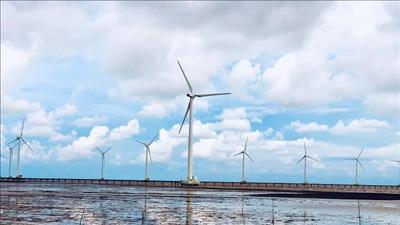 Ký hợp đồng tín dụng cho dự án điện gió Tân Thuận (Cà Mau)