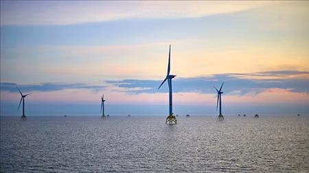 Phát triển điện gió ngoài khơi gắn với ngành công nghiệp phụ trợ