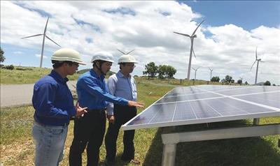 Hơn 21.000 MW điện mặt trời và điện gió được bổ sung vào quy hoạch