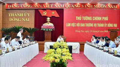 Thủ tướng Lê Minh Hưng làm việc với Ban Thường vụ Thành ủy Đồng Nai