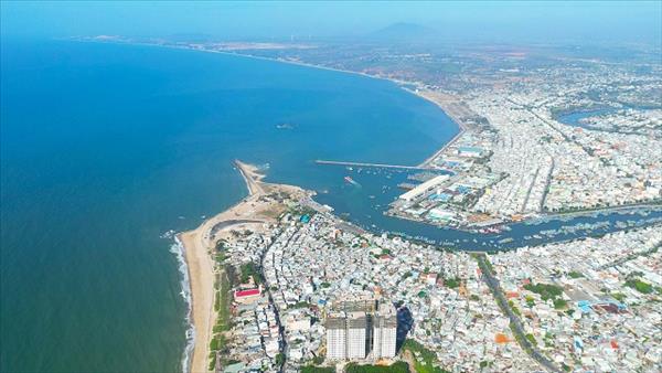 Quy hoạch phát triển các đô thị ven biển theo hướng bền vững và thích ứng với biến đổi khí hậu