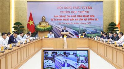 Thúc đẩy chuyển giao công nghệ, phát triển hệ sinh thái đường sắt bền vững