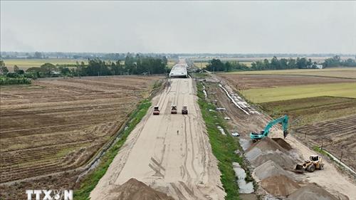 Hơn 1 triệu tỷ đồng đầu tư công, động lực tăng trưởng mới