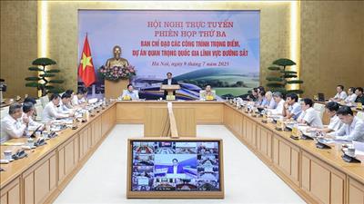 Tháo gỡ điểm nghẽn để triển khai các công trình, dự án đường sắt quan trọng