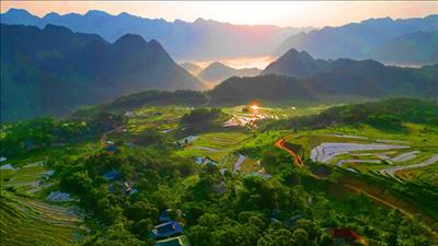 Tăng cường công tác bảo vệ an ninh quốc gia, bảo đảm trật tự an toàn xã hội trong hoạt động du lịch