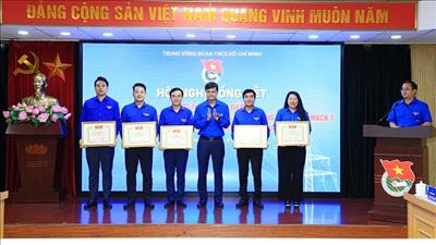 Hơn 6.200 đoàn viên, thanh niên đã tham gia hỗ trợ thi công đường dây 500kV mạch 3