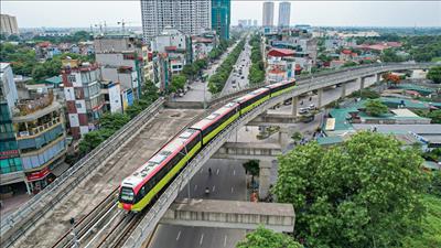 Khẩn trương hoàn thiện đề xuất về chính sách đặc thù để phát triển đường sắt đô thị